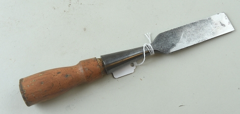 One-inch beveled chisel