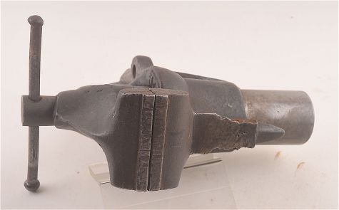 G. Colton patented 2.5" vise